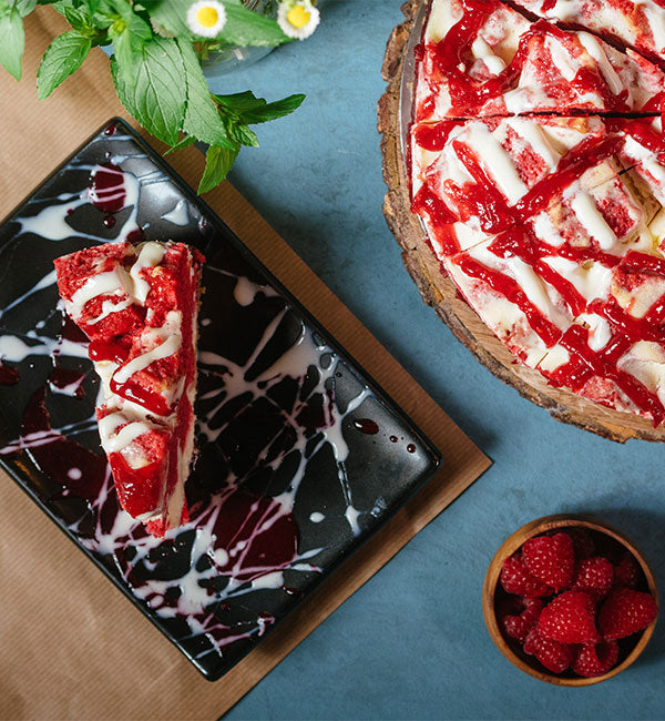 Gâteau au fromage au yogourt grec et aux framboises (28 portions)