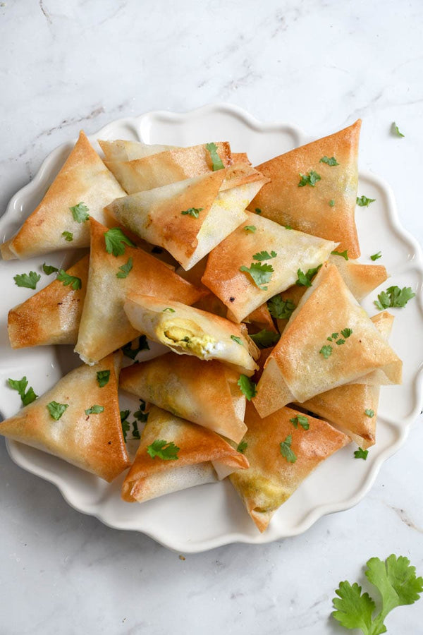 Bouchées de mini poulet (Samosa)